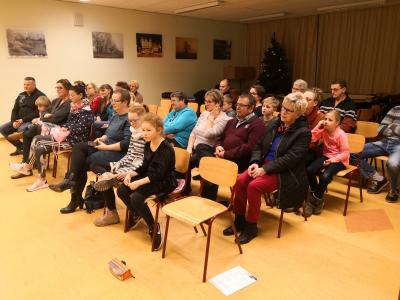 Foto des Albums: Gitarrenklasse von Ingrid Walter spielt auf - Vorspiel II