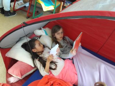 Foto des Albums: Lesewoche in der Grundschule Altkirchen Klasse 1-4