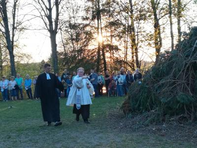 Foto des Albums: Osterfeuer 2019