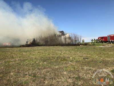 Foto des Albums: Einsatz 753-B-Fläche-Gransee, Meseberger Weg RTH Landeplatz