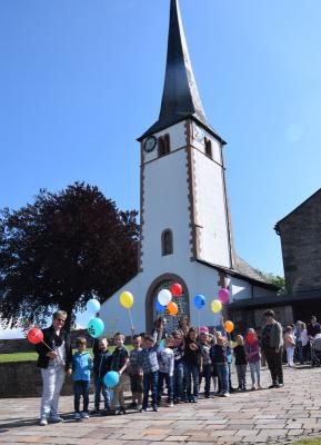 Foto des Albums: Kindergarten-Sommerfest 2019 (20.05.2019)