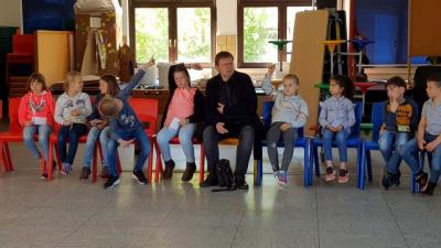 Foto des Albums: Besuch von Pastor Klein