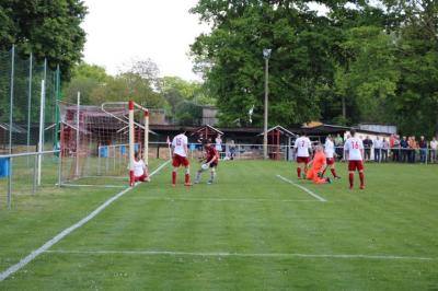 Foto des Albums: Häsener SV - Rot Weiß Flatow