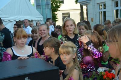 Programm der Tanzschule   (Bild vergr&ouml;&szlig;ern)