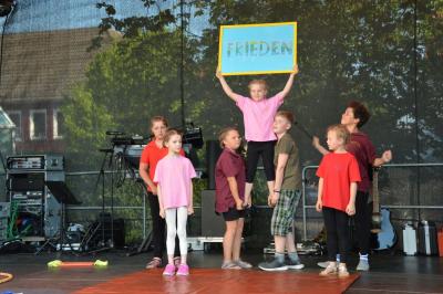 Programm der Kinder des Hortes   (Bild vergr&ouml;&szlig;ern)