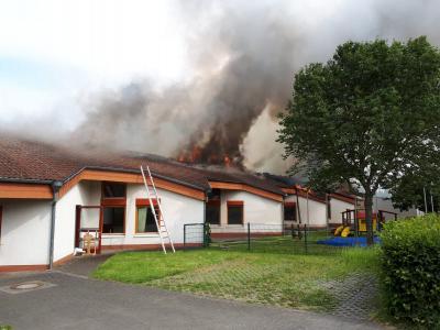 Foto des Albums: Gebäudebrand - Heuchelheim (09. 06. 2019)