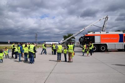 Foto des Albums: Minifeuerwehr besucht FlughafenFrankfurt/Main (08. 06. 2019)