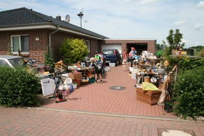 Foto des Albums: 2. Seesteraner Jedermann-Dorfflohmarkt (16.06.2019)