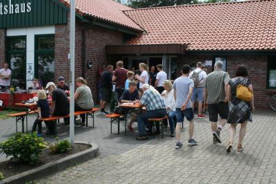 Foto des Albums: 2. Seesteraner Jedermann-Dorfflohmarkt (16.06.2019)