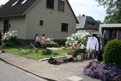 Foto des Albums: 2. Seesteraner Jedermann-Dorfflohmarkt (16.06.2019)