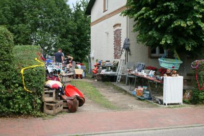 Foto des Albums: 2. Seesteraner Jedermann-Dorfflohmarkt (16.06.2019)