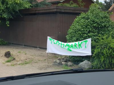 Foto des Albums: 2. FliK (Flohmarkt in Kiebitzreihe)