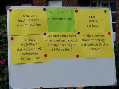 Foto des Albums: 2. FliK (Flohmarkt in Kiebitzreihe)
