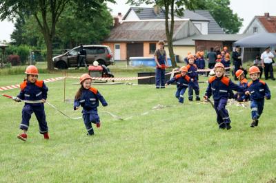 Foto des Albums: Kinder und Jugendliche wetteiferten beim Stadt- und Kreisjugendfeuerwehrtag in Buchholz