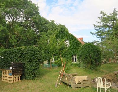 Privatgarten von Familie Brandenburg in Garz  (Bild vergr&ouml;&szlig;ern)