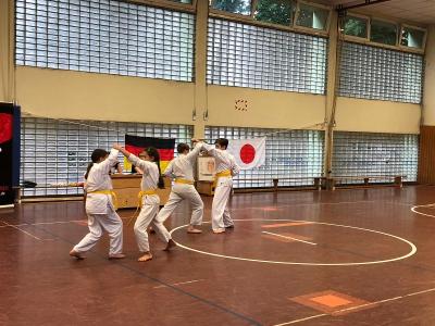 Gohon Kumite 