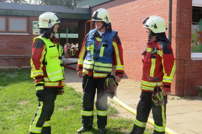 Foto des Albums: Brandschutzerziehung und Räumungsübung Grundschule Seester