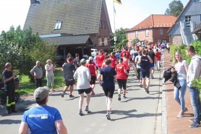 Foto des Albums: 6. "Sternenlauf" durch die Seestermüher Marsch (23.06.2019)