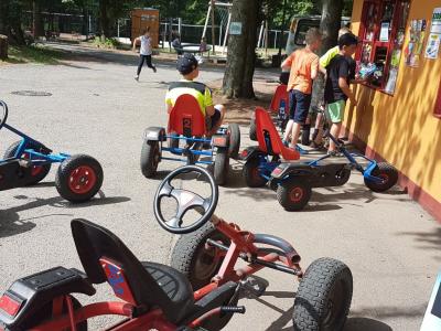 Wildparken ;-)  (Bild vergr&ouml;&szlig;ern)