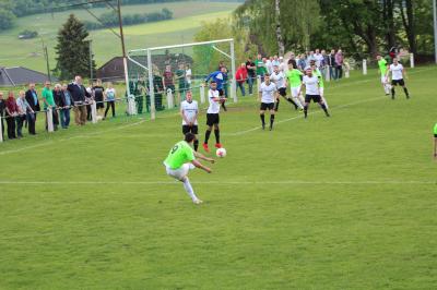 Foto des Albums: 1. Mannschaft: VFR Wenings [3:1] SVG Steinheim (19. 05. 2019)