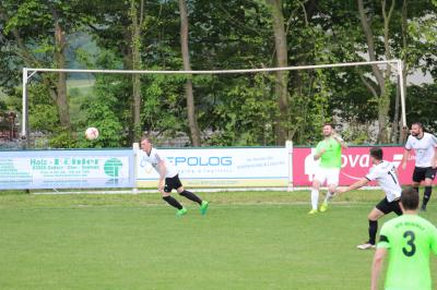 Foto des Albums: 1. Mannschaft: VFR Wenings [3:1] SVG Steinheim (19. 05. 2019)