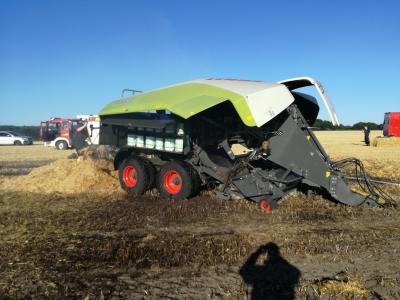 Foto des Albums: Strohpressenbrand in Ohrte