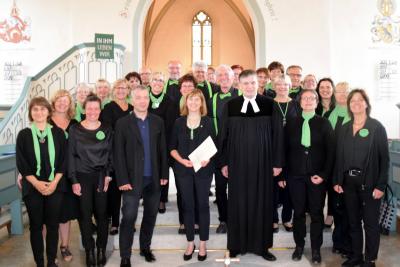 Foto des Albums: Organistin und Chorleiterin Christel Hentschel aus Platz erhält den renommierten Kirchenmusikpreis „Soli Deo Gloria“ (19.07.2019)