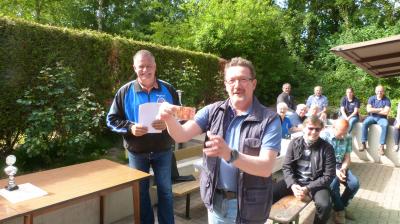 Detlef Schulze gewinnt 10 &euro;  (Bild vergr&ouml;&szlig;ern)