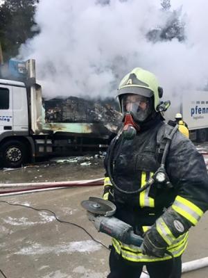 Foto des Albums: Brandeinsatz Bundesautobahn A 13 Ortrand-Ruhland