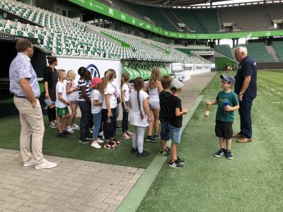 Foto des Albums: Ferien(s)pass 2019 - Fahrt in die Volkswagen Arena und VfL-Fußballwelt