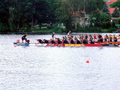 Foto des Albums: 6. Drachenboot-Cup für Schüler - Serie 2 (11.07.2008)