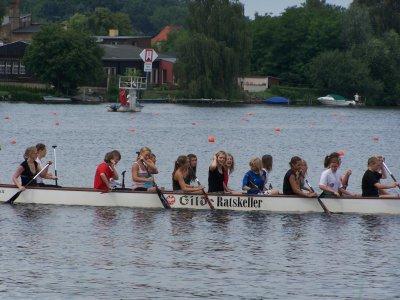 Foto des Albums: 6. Drachenboot-Cup für Schüler - Serie 4 (11.07.2008)