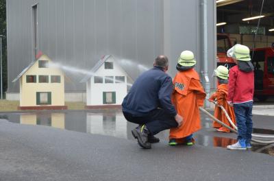 Foto des Albums: Kindergeburtstag bei der Feuerwehr