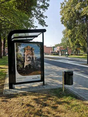 Die Bushaltstellen zeigen Motive aus der Stadt Pritzwalk. Foto: Privat  (Bild vergr&ouml;&szlig;ern)