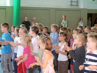 Foto des Albums: Sommerfest an der Rosa-Luxemburg-Grundschule - Serie 1 (11.07.2008)