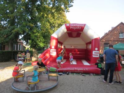 Foto des Albums: Dorf und Straße Glöwen