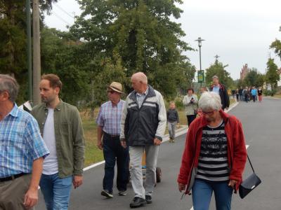 Foto des Albums: Straßeneinweihung in Groß Gottschow (09. 09. 2019)