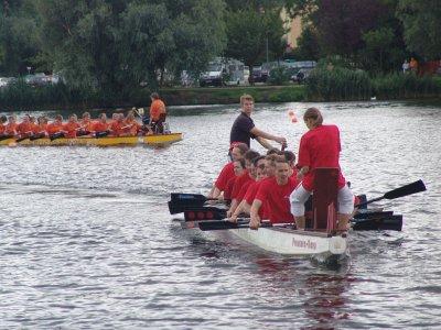 Foto des Albums: 8. Werderaner Drachenboot-Cup - Serie 7 (12.07.2008)