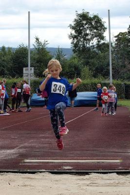2019-09-07-NLV OHA KM Mehrkampf 2019 Weitsprung 2-kl  (Bild vergr&ouml;&szlig;ern)