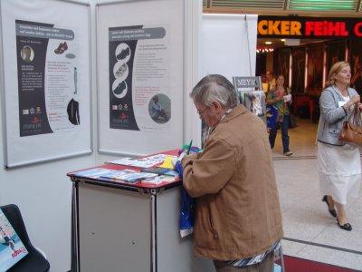 Foto des Albums: Gesundheitsinformationen mit Kompetenz - "Gesundheit in Deutschland" im Stern-Center - Serie 1 (14.07.2008)