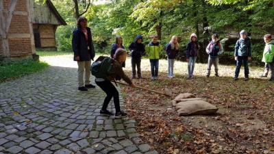 Foto des Albums: Tagesausflug der 3. Klassen Freilichtmuseum Detmold