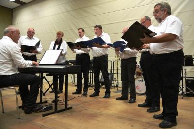 Foto des Albums: Großes Fest an der Karl-Bühler Schule
