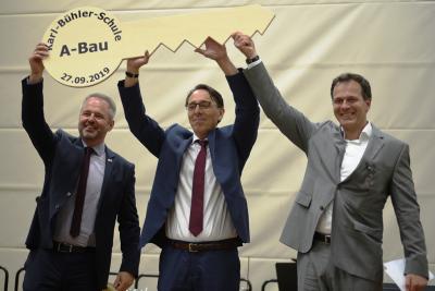 Foto des Albums: Großes Fest an der Karl-Bühler Schule