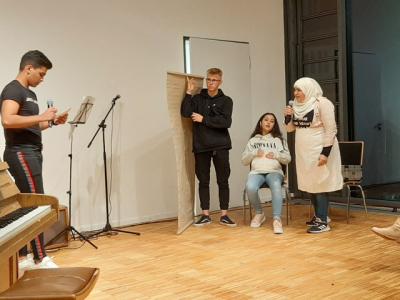 Foto des Albums: Interkulturelle Wochen: Unsere Schülerinnen und Schüler zeigen ihr schauspielerisches Talent