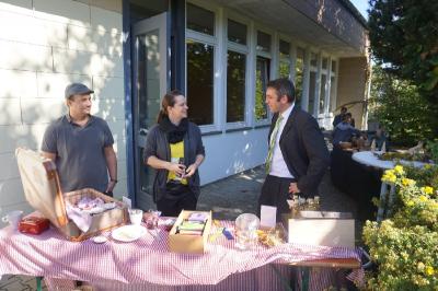 Beim Koffermarkt in Beimerstetten...  (Bild vergr&ouml;&szlig;ern)
