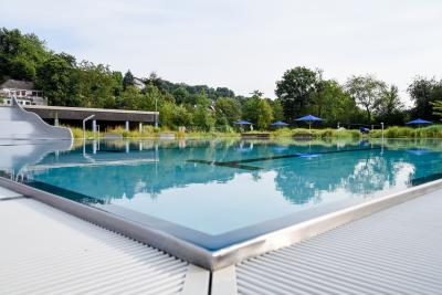 Nichtschwimmerbecken  (Bild vergr&ouml;&szlig;ern)