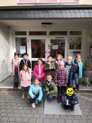 Foto des Albums: Vorlesestunde im Mariengarten