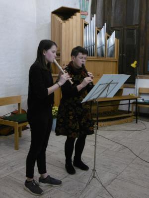 Foto des Albums: Kirchencafé mit Blockflötentönen und Celloklängen