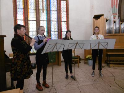 Foto des Albums: Kirchencafé mit Blockflötentönen und Celloklängen