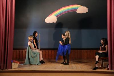 Foto des Albums: Vierfarbenland - Eine Theateraufführung